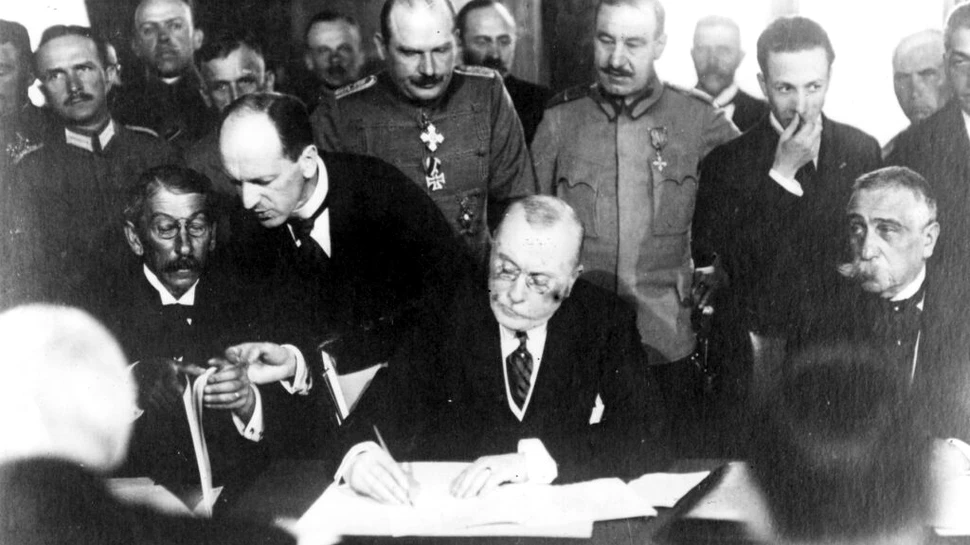 Regele Carol I, înfrânt la Consiliul de Coroană din 1914: „România se va căi în viitor”