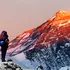 Un alpinist american a obținut „tripla coroană” din regiunea Muntelui Everest