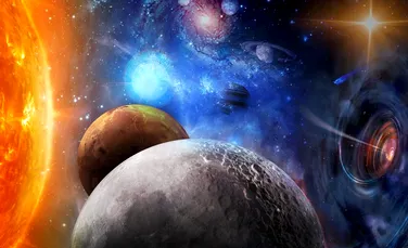 O echipă de cercetători spune că Luna ar fi fost lovită de găuri negre în miniatură