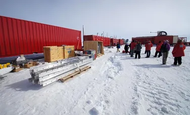 Americanii au forat 800 de metri sub gheaţa Antarcticii. Proiectul ar putea dezvălui noi indicii despre viaţa extraterestră