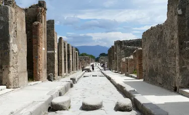 Justiție poetică. O canadiancă a înapoiat o serie de artefacte furate de la Pompeii deoarece credea că acestea sunt blestemate