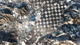 „O tablă de șah” uriașă, observată de astronauții din spațiu. Ce este de fapt?