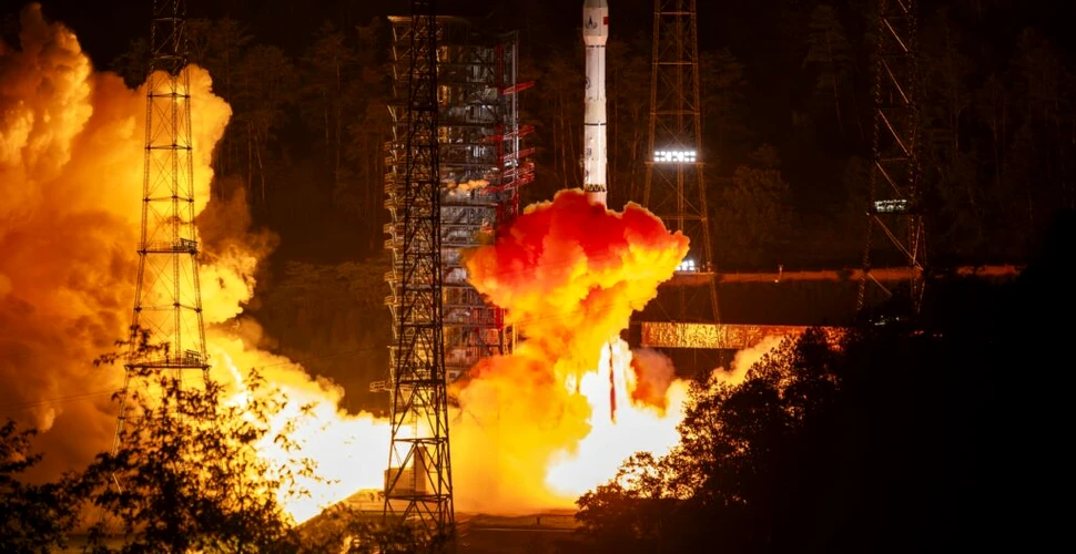 Pe urmele NASA: China lansează propria misiune pentru recuperarea de mostre de asteroid