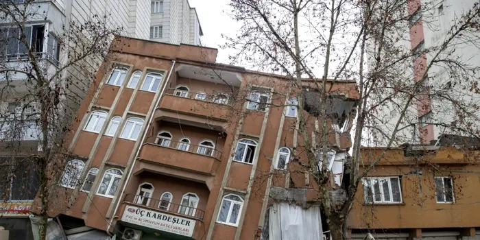 Un seismolog a explicat cum au fost posibile cutremurele din Turcia și Siria