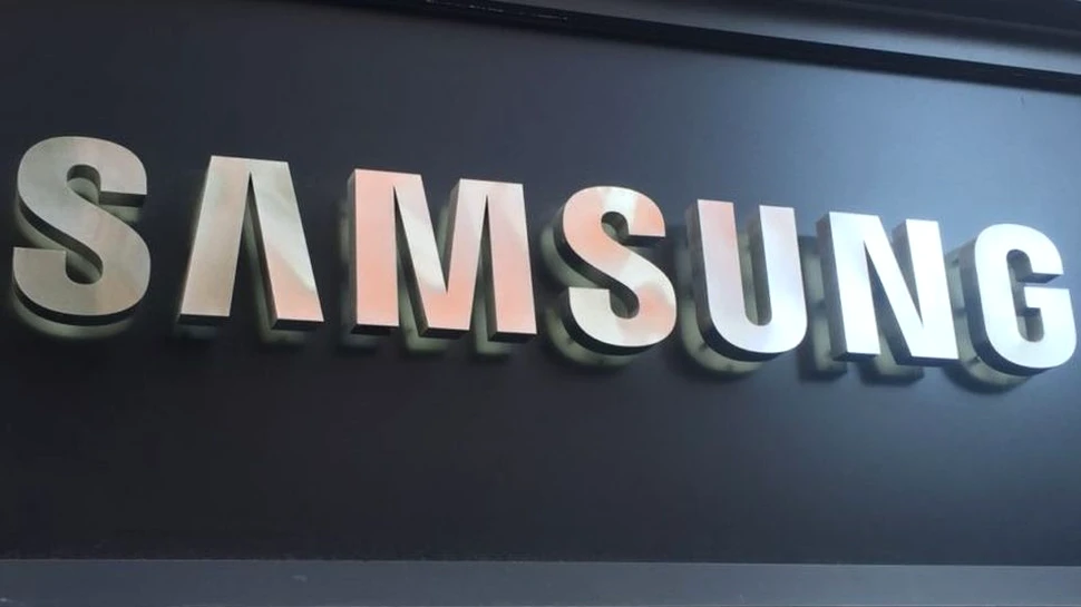 Samsung plănuieşte scoaterea pe piaţă a unei versiuni low-cost  din gama Galaxy Note