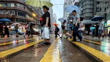 Sudul Chinei, paralizat de cele mai puternice ploi musonice din acest secol