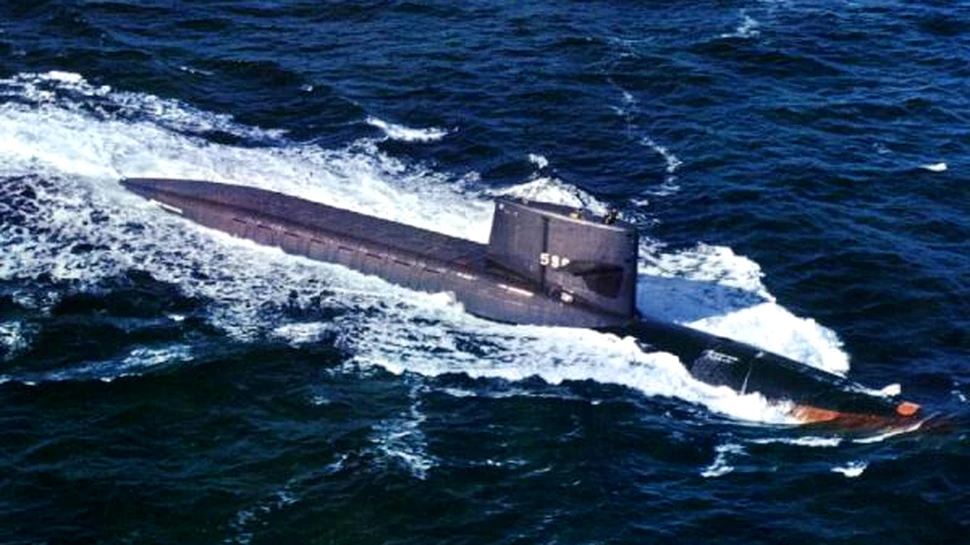 Marina SUA interzice fumatul in submarine