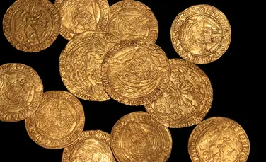 Tezaur de monede din aur, dedicate nevestelor regelui Henric al VIII-lea, descoperit în grădina unei familii