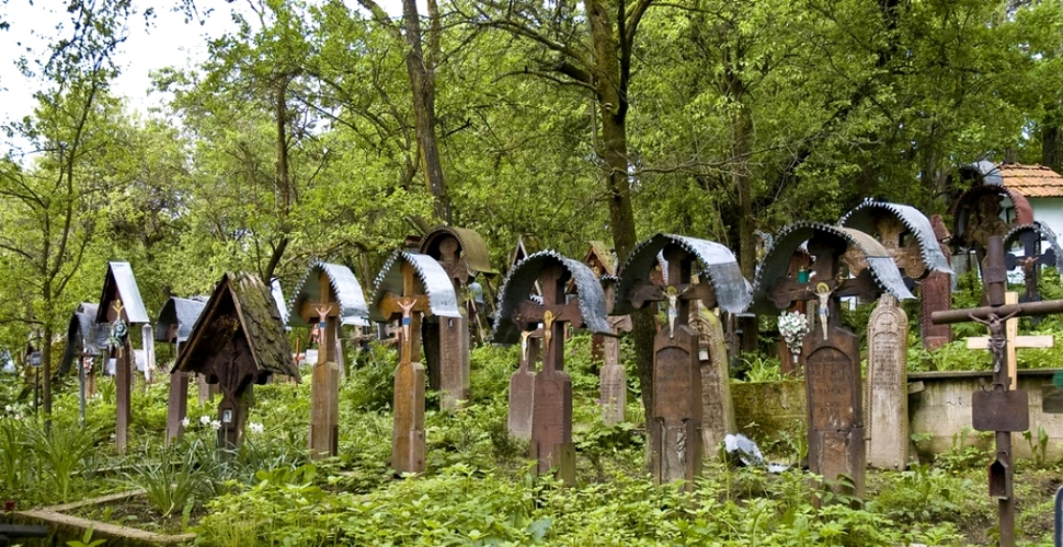 Un cimitir online oferă morminte virtuale de familie