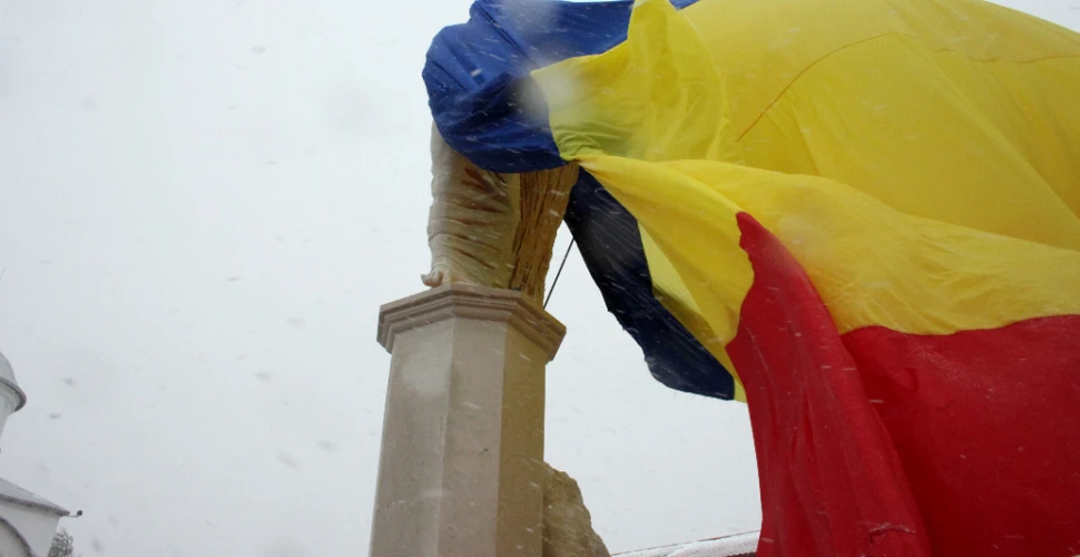 Monument dedicat lui Ovidius, dezvelit în Constanţa, la 2000 de ani de la moartea poetului – GALERIE FOTO