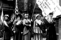8 Martie, ziua în care femeile nu primeau flori şi se luptau pentru nişte drepturi elementare