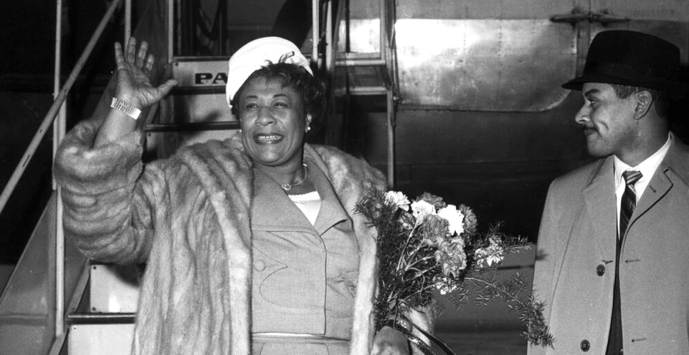 Ella Fitzgerald, Prima doamnă a cântecului și regina jazzului. Lady Ella: „Singurul lucru mai bun decât cântatul este mai mult cântat”