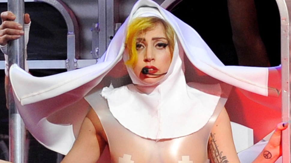 Ce este ”complexul lui Tinker Bell”? Lady Gaga ar putea fi afectată de el, spun specialiştii – VIDEO