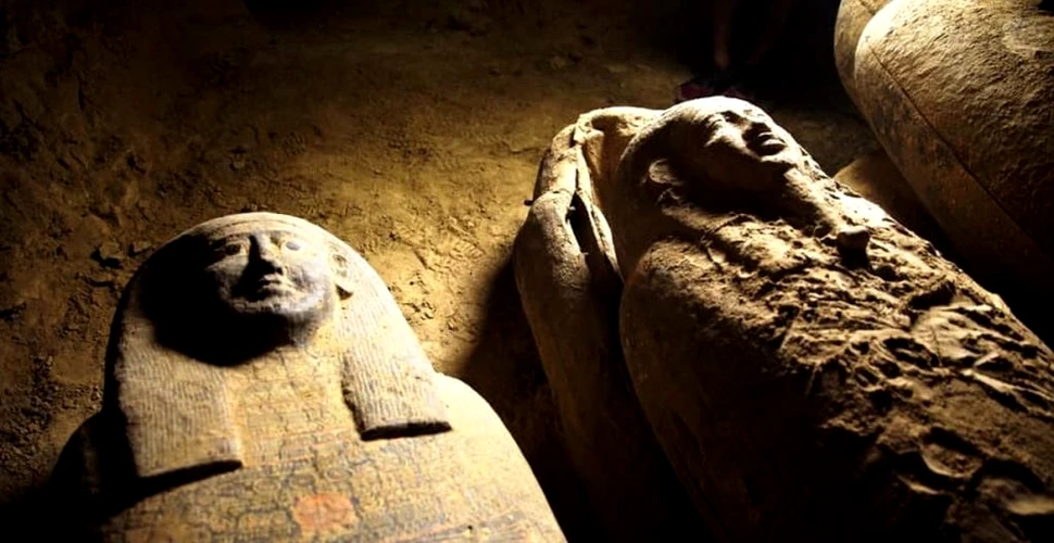 Autoritățile egiptene au descoperit sicrie complet sigilate și neatinse de 2.500 ani