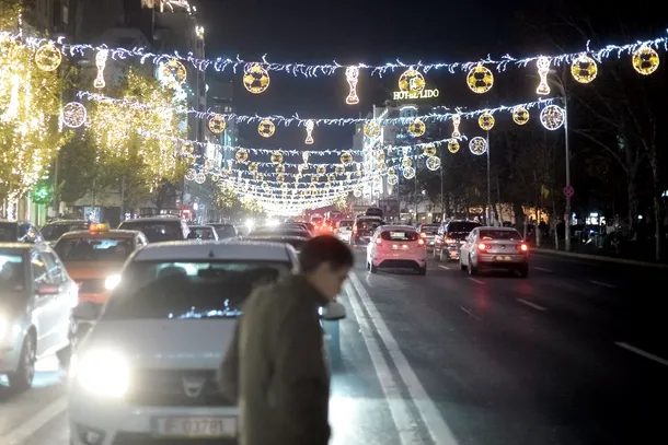 Bucureştiul, împodobit cu liminiţe de Crăciun în 2019