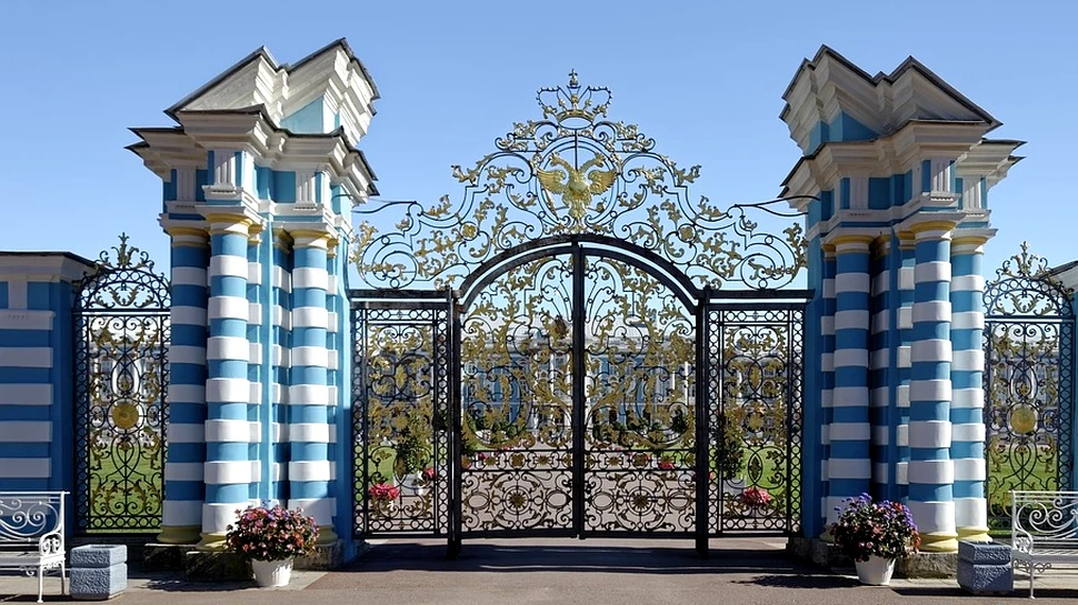 Rusia a instalat sisteme antiaeriene S-400 în Sankt-Petersburg