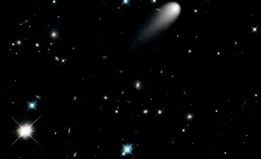 Ce mai face „cometa secolului”, ce-ar urma să lumineze Terra la finalul anului? Cercetătorii sunt pesimişti