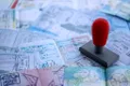 Care sunt singurii trei oameni din lume care pot călători oriunde fără pașaport?