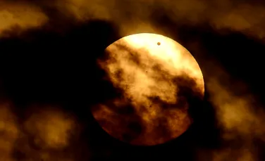 Tranzitul lui Venus, ediţia 2012, surprins în cele mai spectaculoase imagini (GALERIE FOTO)