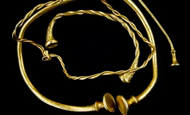 Bijuterii de aur de 2.500 de ani descoperite în Marea Britanie arată legături mai strânse a insulei cu Europa continentală