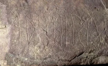 Cea mai veche piatră runică din lume, găsită în Norvegia