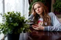 Impactul rețelelor de socializare asupra tinerilor. Când sunt adolescenții cel mai vulnerabili?