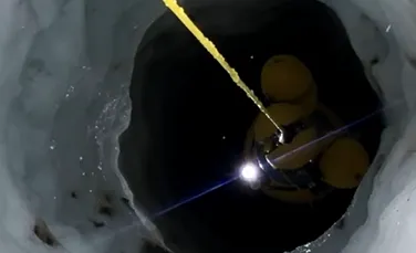 Imagini în premieră de sub gheaţa din Antarctica filmate cu ajutorul unui submarin – VIDEO