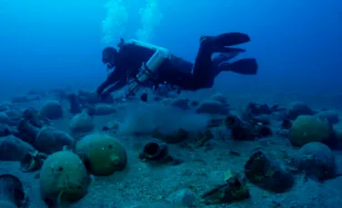 Comori vechi de pe o navă romană, descoperite în adâncurile unei insule din Grecia