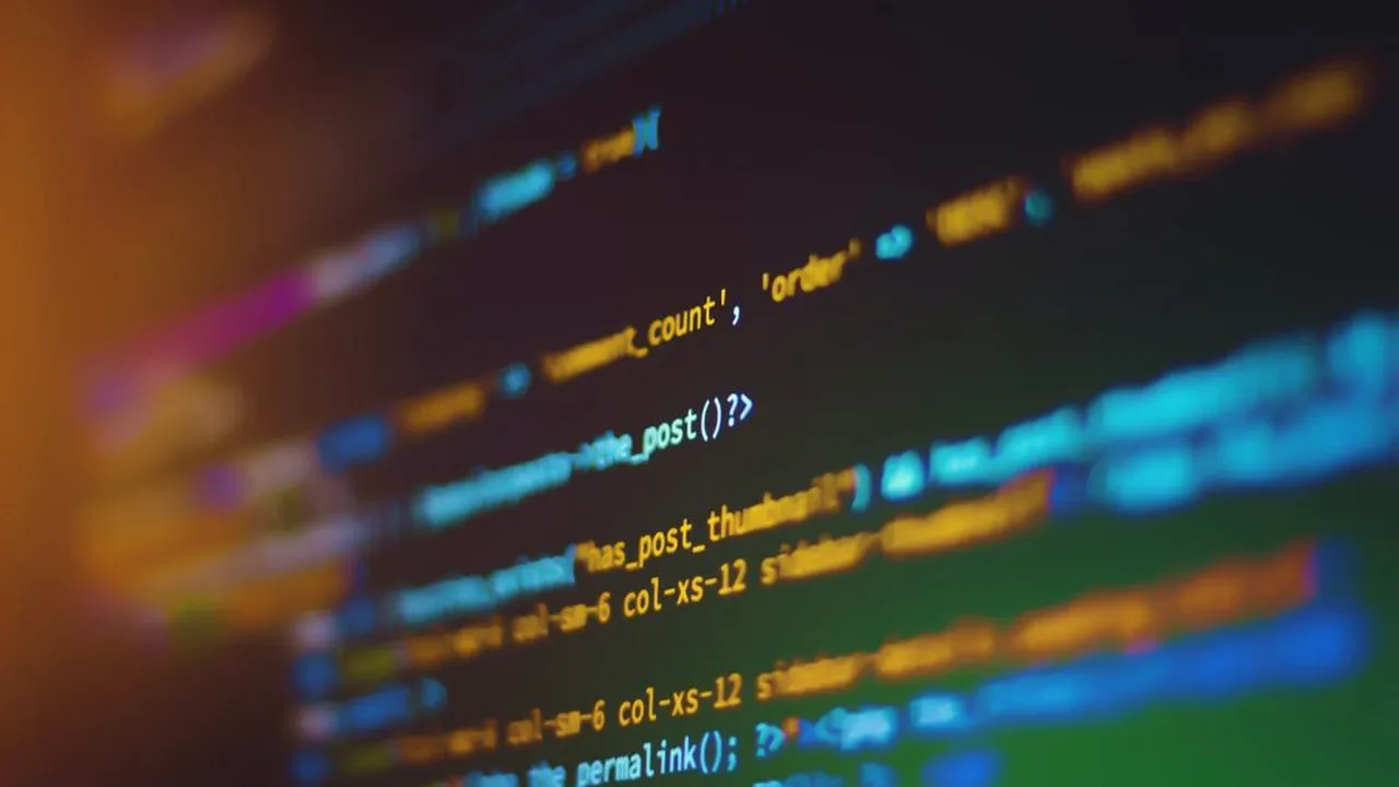software-tehnologie-unsplash_Descopera 