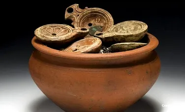 Arheologii elveţieni au descoperit artefacte misterioase într-un vas, care pare de gătit, vechi de 2.000 de ani