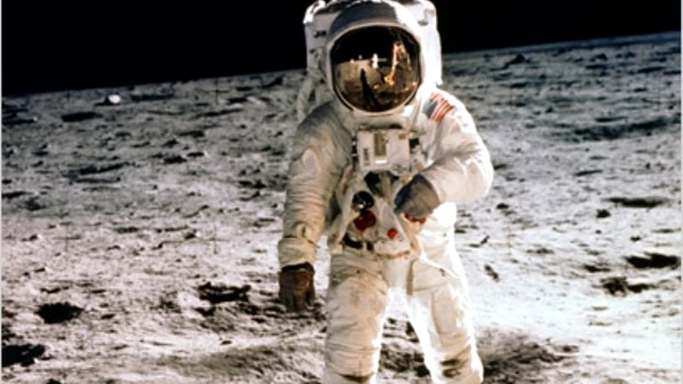 NASA face un pas gigantic in moda spatiala