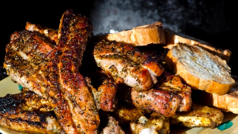 Veste îngrijorătoare pentru consumatorii de carne: ea poate conţine substanţe de sute de ori mai periculoase decât se credea