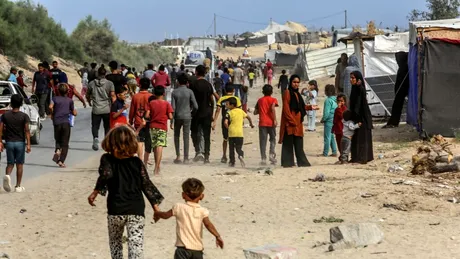 Emmanuel Macron cere acțiuni imediate pentru oprirea crizei din Gaza