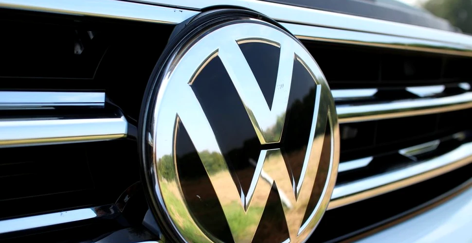 Volkswagen ar putea fi amendată cu peste  100 de milioane de euro de către UE