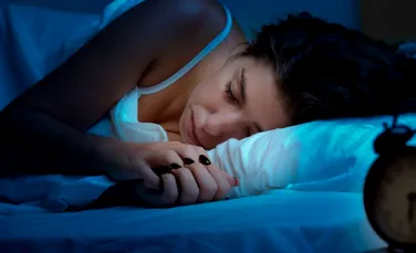 Cum previi apariţia ridurilor în timp ce dormi