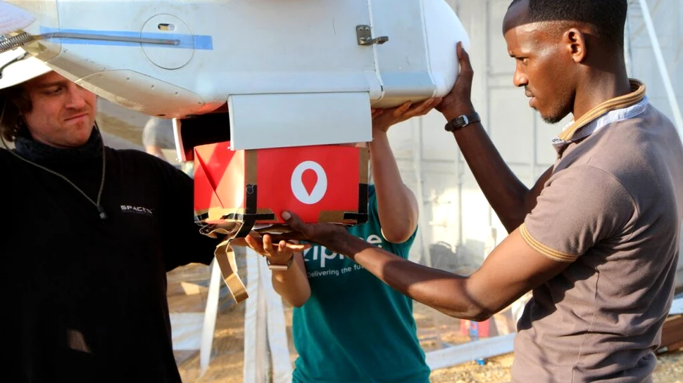 Servicii medicale pe calea aerului? Dronele au transformat livrările de sânge într-o țară africană