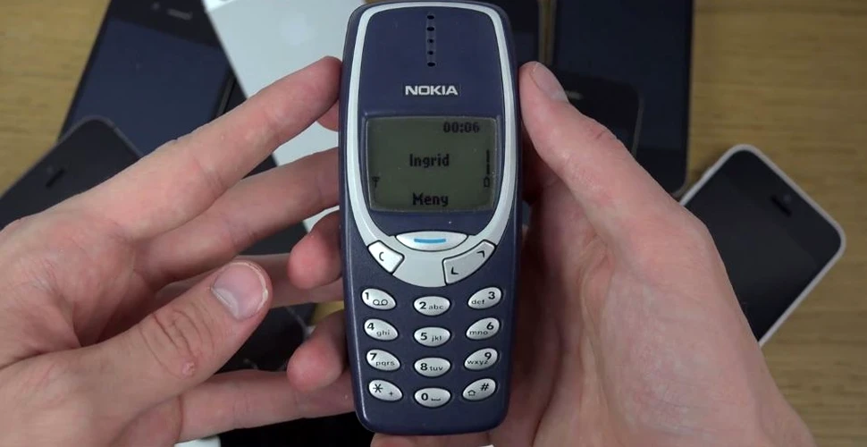 Celebrul telefon mobil Nokia 3310 va reapăra pe piaţă. Ce modificări va avea?