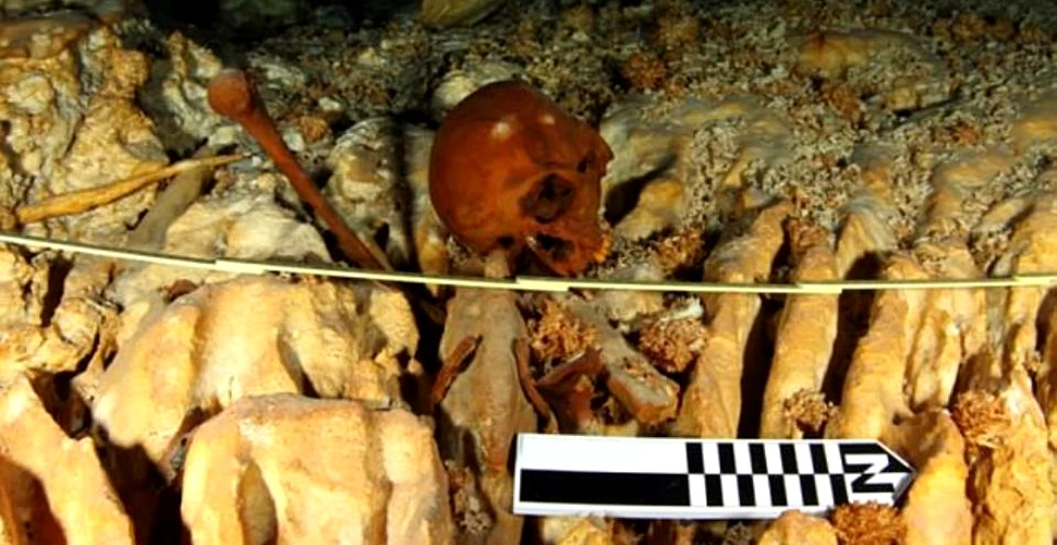 O ”gaură neagră a morţii” subacvatică a fost descoperită de cercetători: conţine oase şi rămăşiţe ale unei fete care poate rezolva un mare mister din istoria Americii