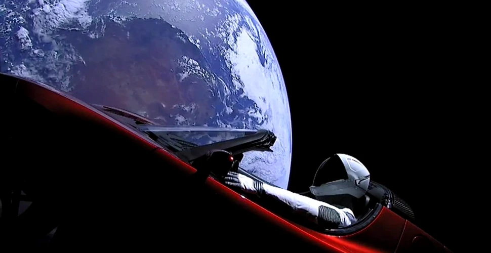Unde a ajuns mașina Tesla trimisă de Elon Musk în spațiu în urmă cu patru ani?