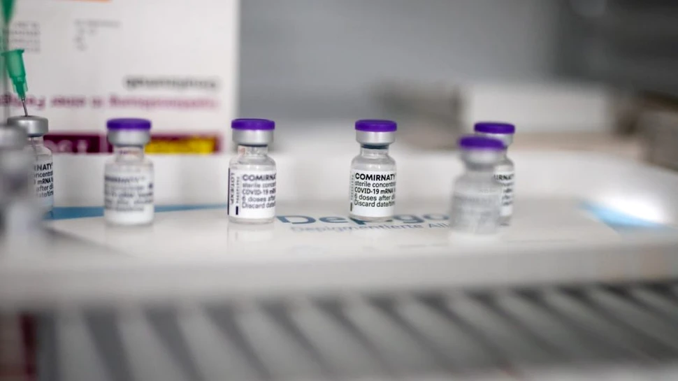 Vaccinurile Pfizer sau AstraZeneca, în două doze, eficiente împotriva tulpinii indiene