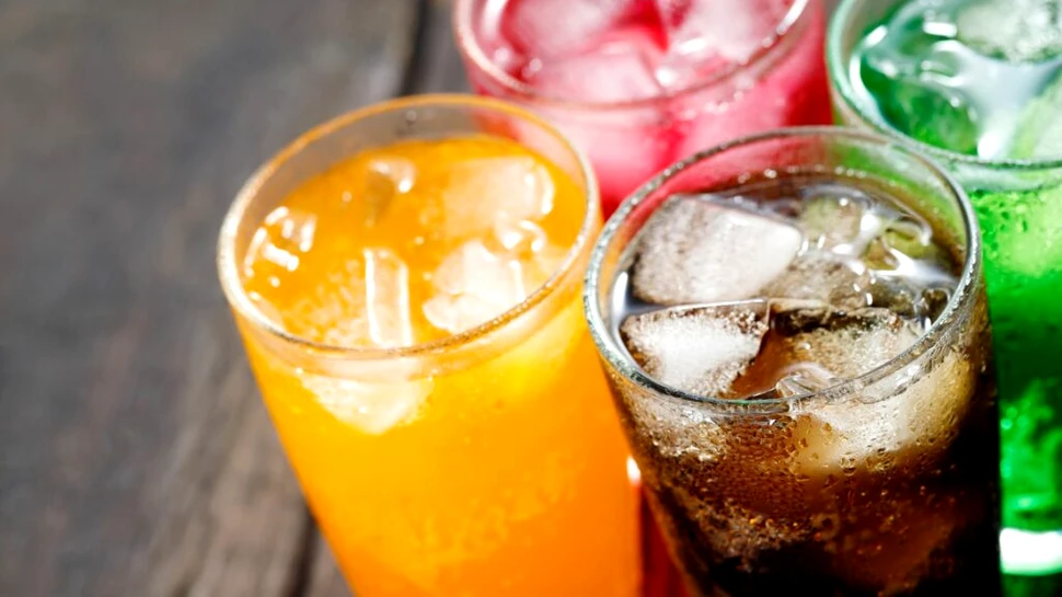 Un nou studiu leagă milioane de cazuri de diabet și boli de inimă la nivel global de băuturile îndulcite