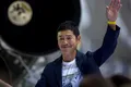Un miliardar japonez caută opt persoane să i se alăture într-o călătorie pe Lună