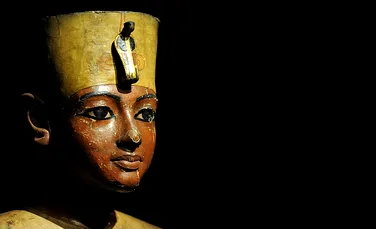 Arheologii spun că au descoperit o cameră ascunsă în camera funerară a faraonului Tutankhamon în care s-ar afla rămăşiţele mamei sale, regina Nefertiti