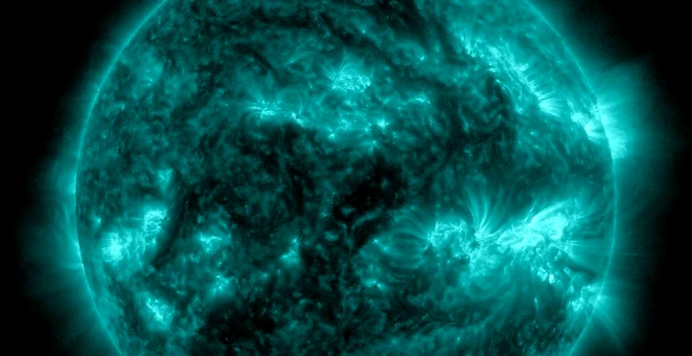 Erupție excepțional de rară pe suprafața Soarelui! O furtună solară se îndreaptă spre Pământ