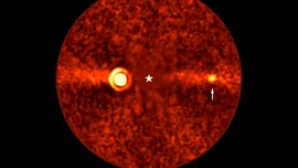 Astronomii au observat cea mai slabă exoplanetă văzută vreodată de pe Pământ, după un deceniu în care a „stat ascunsă”