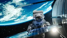 Panourile solare în spațiu ar putea reduce cu 80% nevoia Europei de energie regenerabilă terestră până în 2050