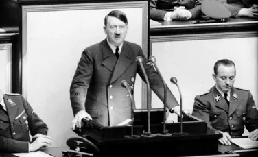 Telefonul prin care Hitler a ordonat ororile din cel de-Al Doilea Război Mondial, scos la licitaţie – Galerie Foto