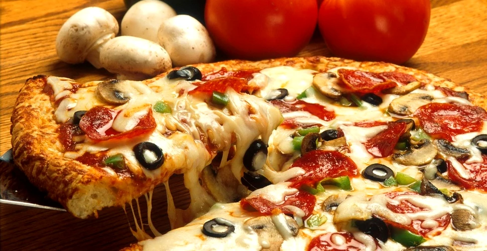 De ce ar trebui să comanzi întotdeauna o pizza mare, potrivit matematicienilor-VIDEO