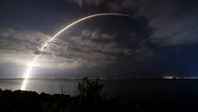 Lansare cu succes pentru noua rachetă Falcon 9 de la SpaceX