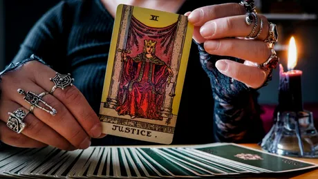 Istoria secretă a tarotului